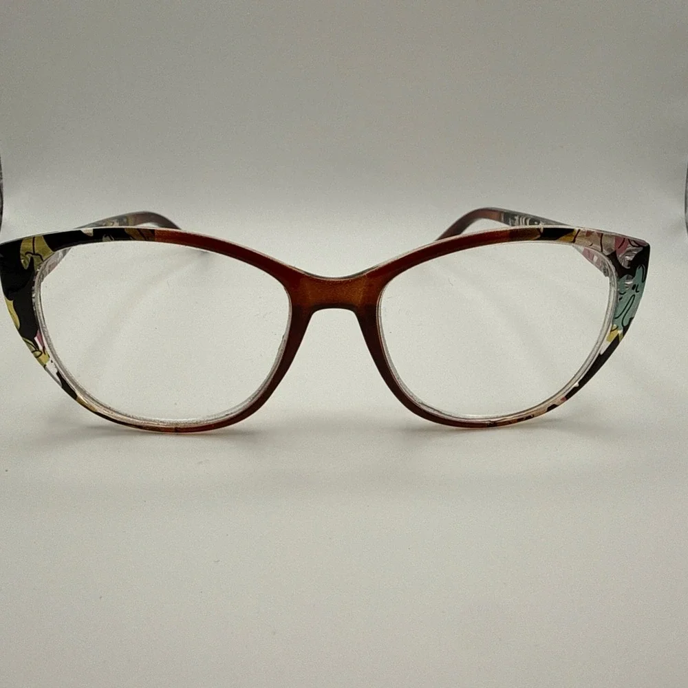 SOFIA VERGARA Eyeglass Frames Foster Grant NS0624- 23 603. BRY Brown & CASE